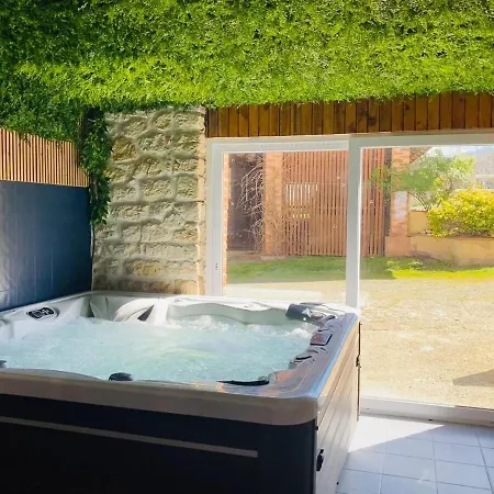 Holiday home Maison De Domaine *